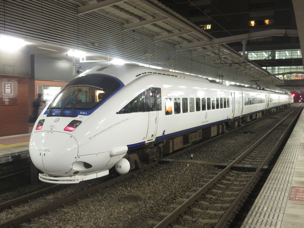 ８８５系in博多