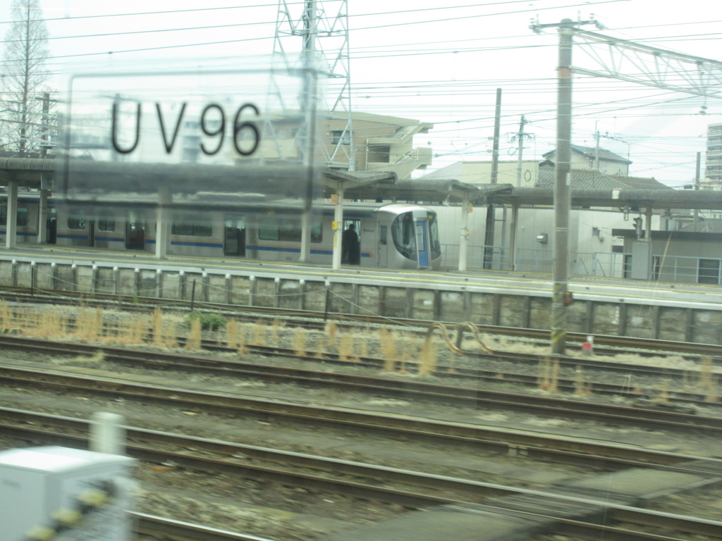 JRホームから見える大牟田駅停車中の西鉄側①