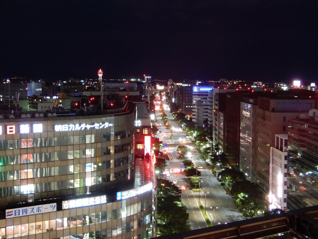 夜の博多シティより　④