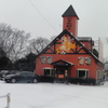 北海道ラーメンのお店と雪の組み合わせ