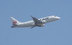 J-AIR  JA222J