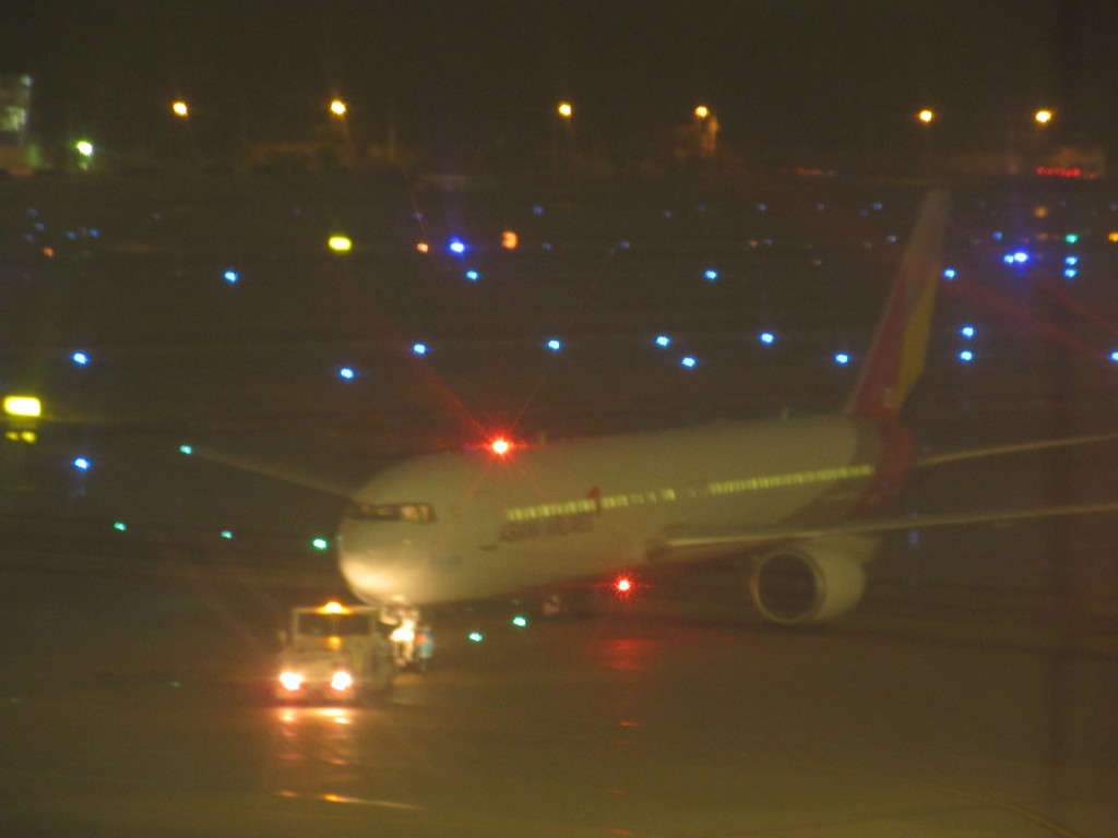 ASIANA　B767の出発