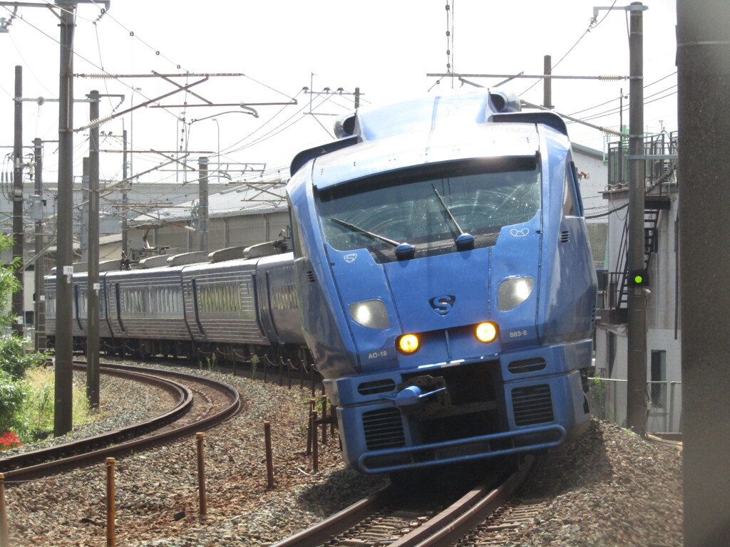 883系青いソニック　②