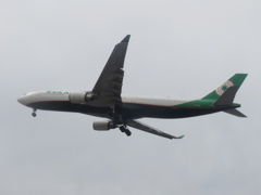 EVA AIR A330-300 福岡空港離陸