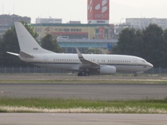 アメリカ空軍　C-40飛来
