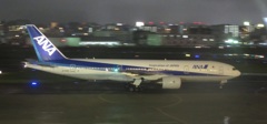 夜の空港にて⑨