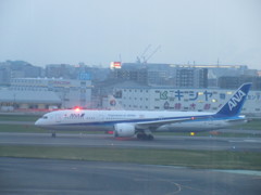 ANA  B787-9の離陸