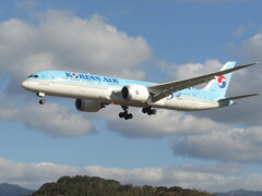 KOREAN AIR B787-9  HL8081  福岡空港　①