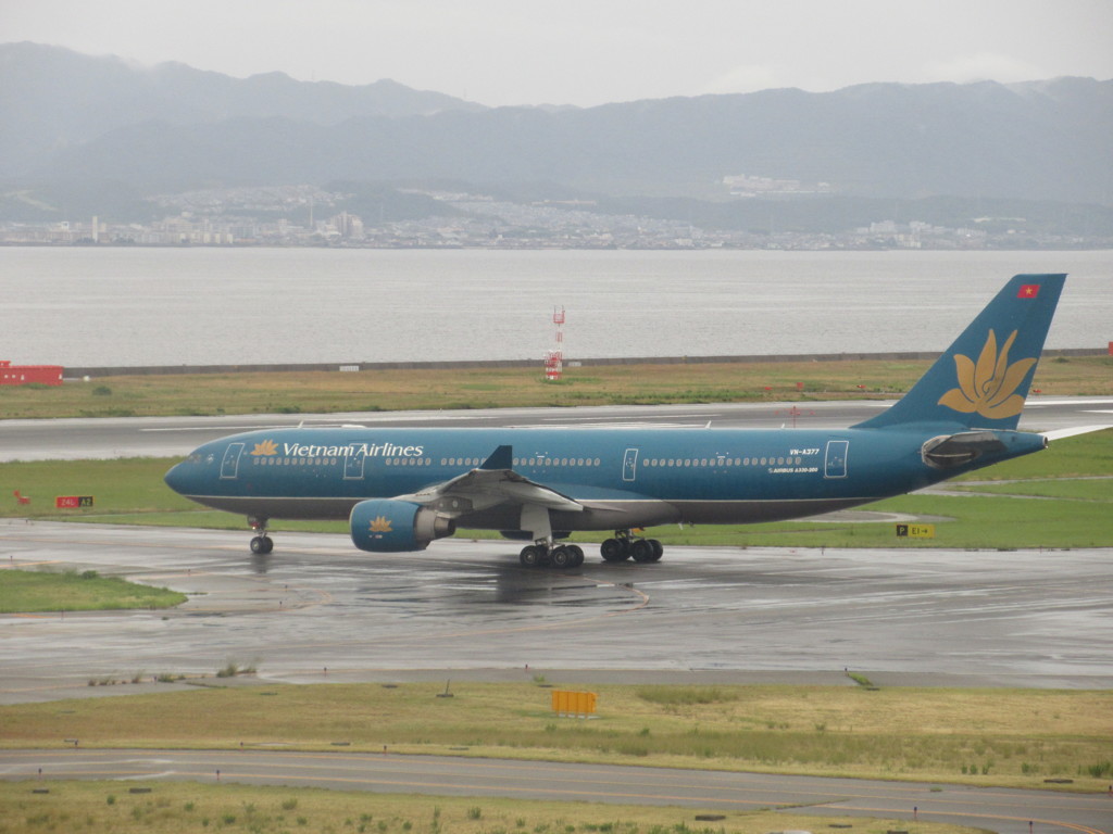 ベトナム航空　A330出発