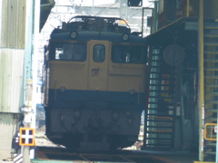 下関車両基地にてEF65