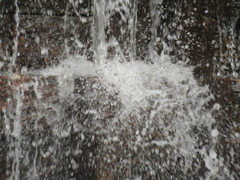 噴水と水しぶき　④