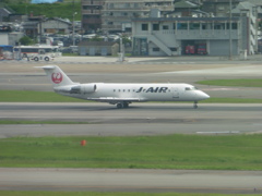 J-AIR　CRJ200着陸