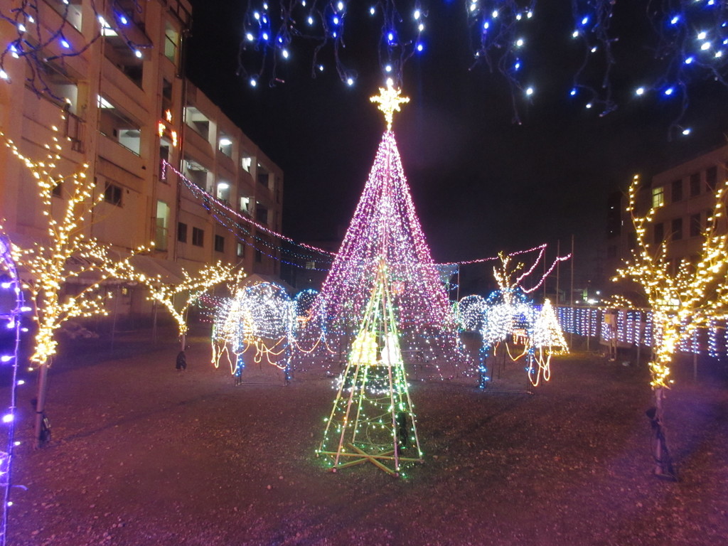 二日市でのクリスマスイルミネーション　①
