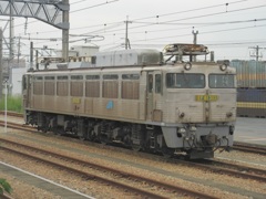 EF81-303　鳥栖貨物ターミナルにて