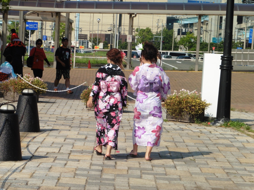 大濠花火大会の浴衣姿の女性 By Like 77 Id 写真共有サイト Photohito