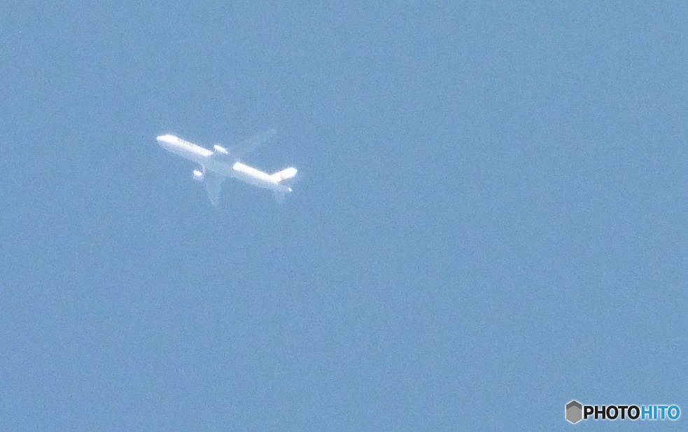 飛行機雲を眺める②