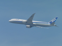 離陸　ANA　B787-9