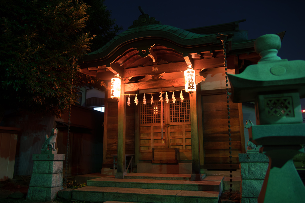 朝日稲荷神社②