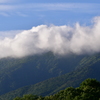 雲に隠れる岩手山山頂