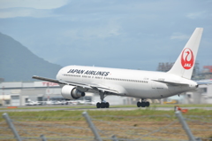 台風明けの松山空港