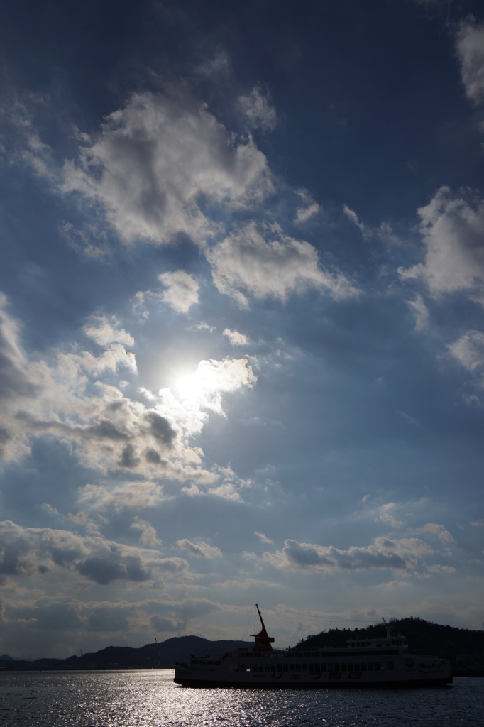 冬の日の空