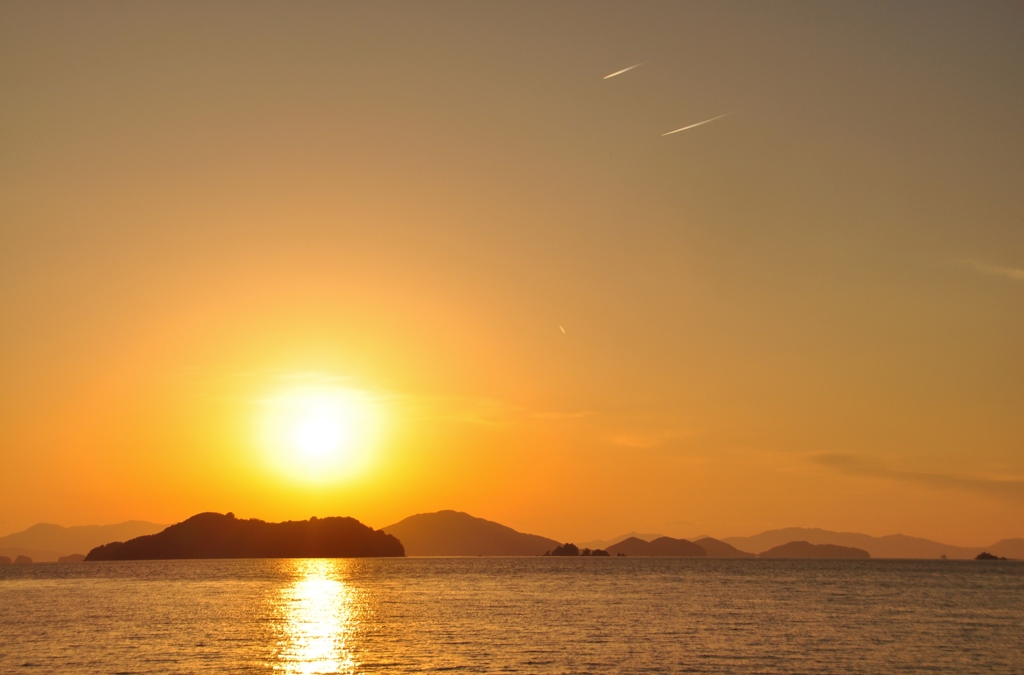 安芸灘秋の夕空