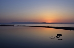 琵琶湖の日没