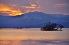 湖北日没後、彩の風景