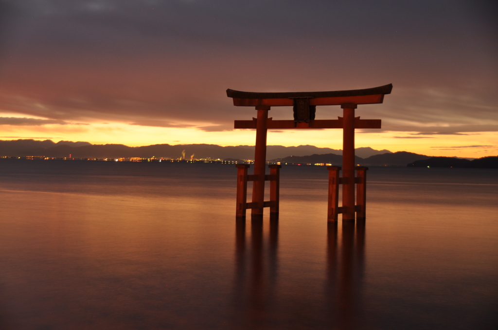 48.新年の夜明け