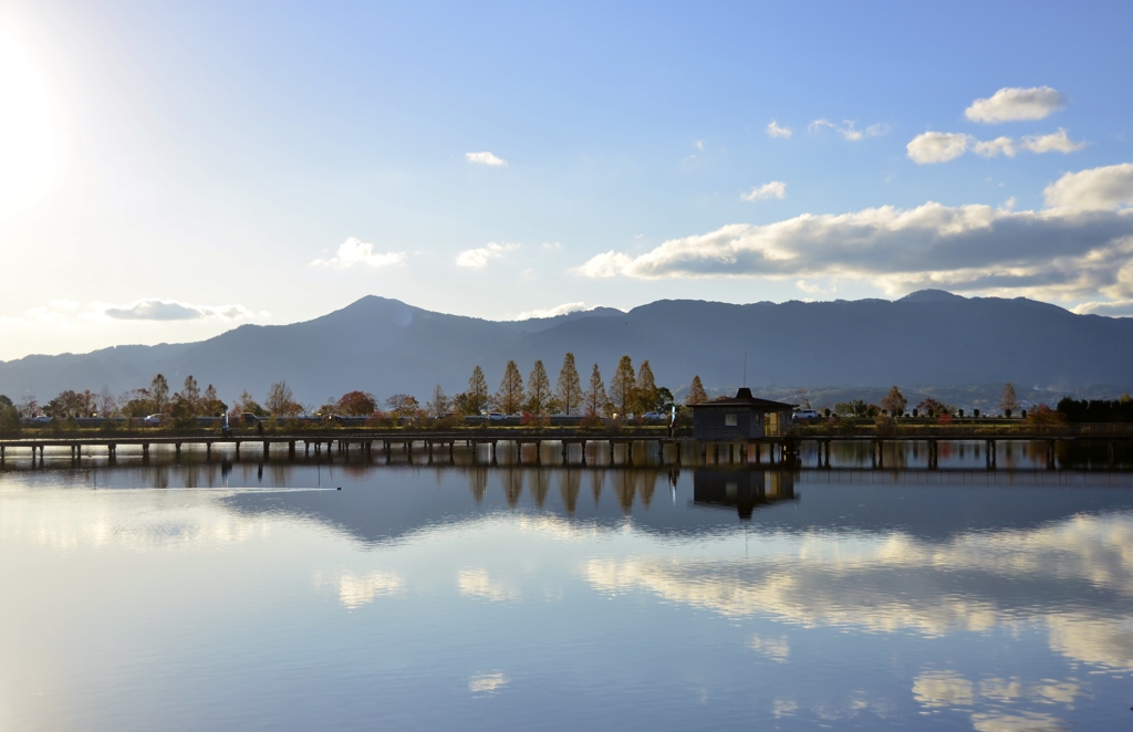 秋の日の木浜内湖