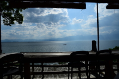 琵琶湖を眺めて過ごす至福の時