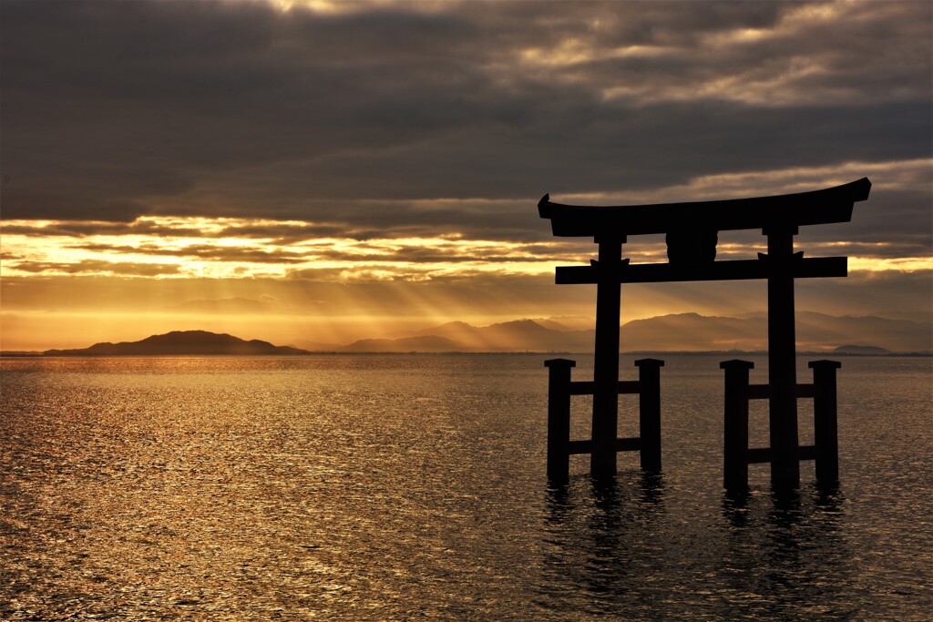 光芒の朝