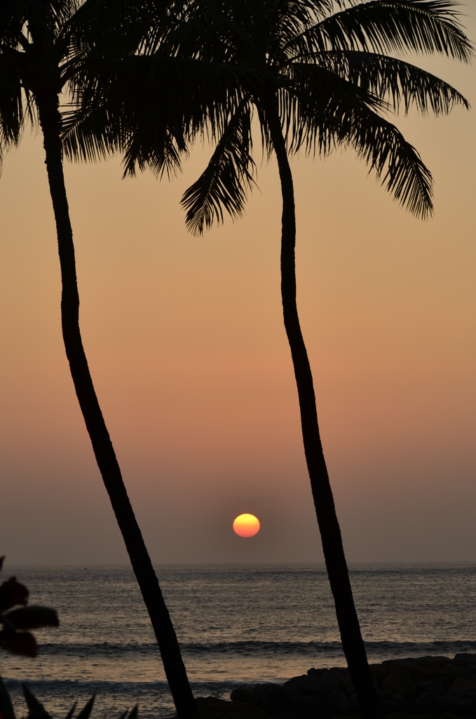 コ オリナ ビーチの夕日