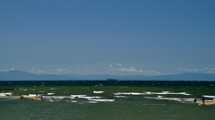 緑風に白波舞う琵琶湖