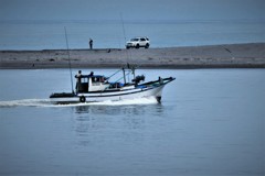 いつもの河口で・・・