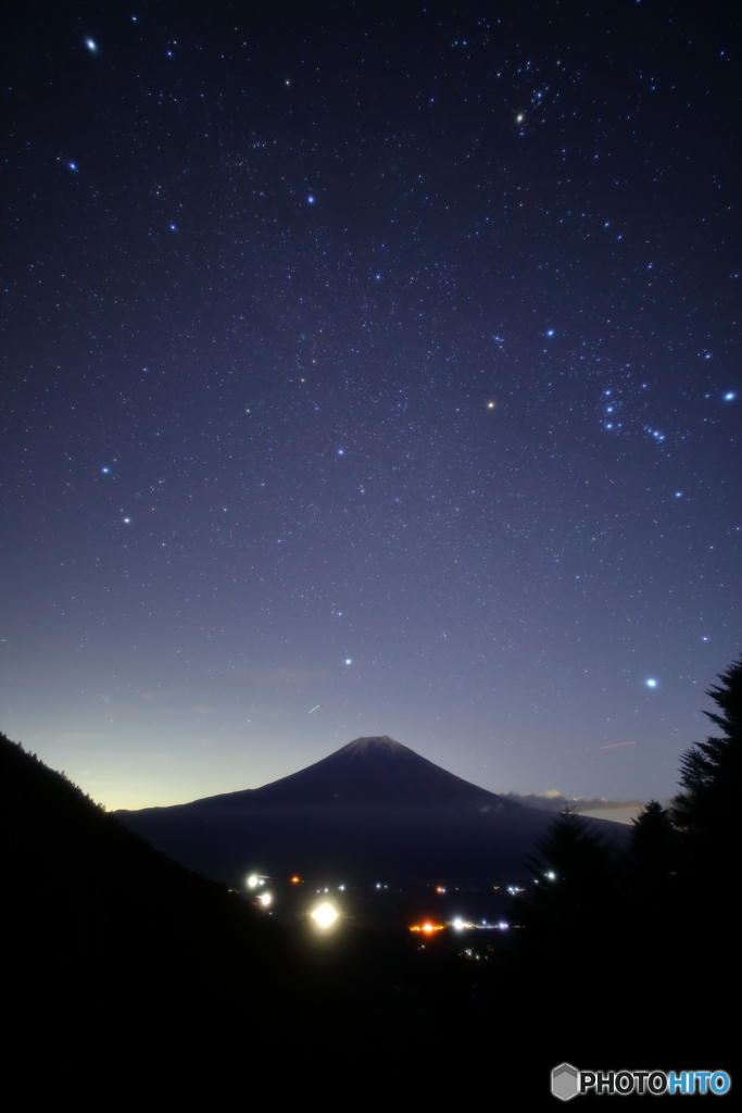 Ｖ字谷からの星空