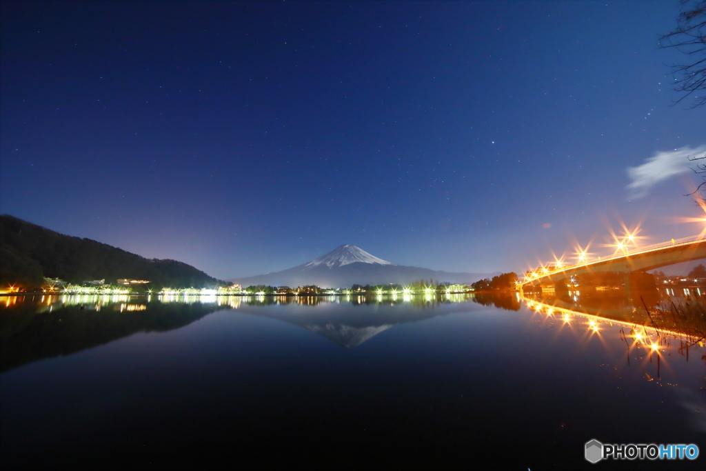 夜逆さ