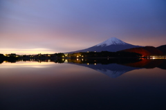 朝の色