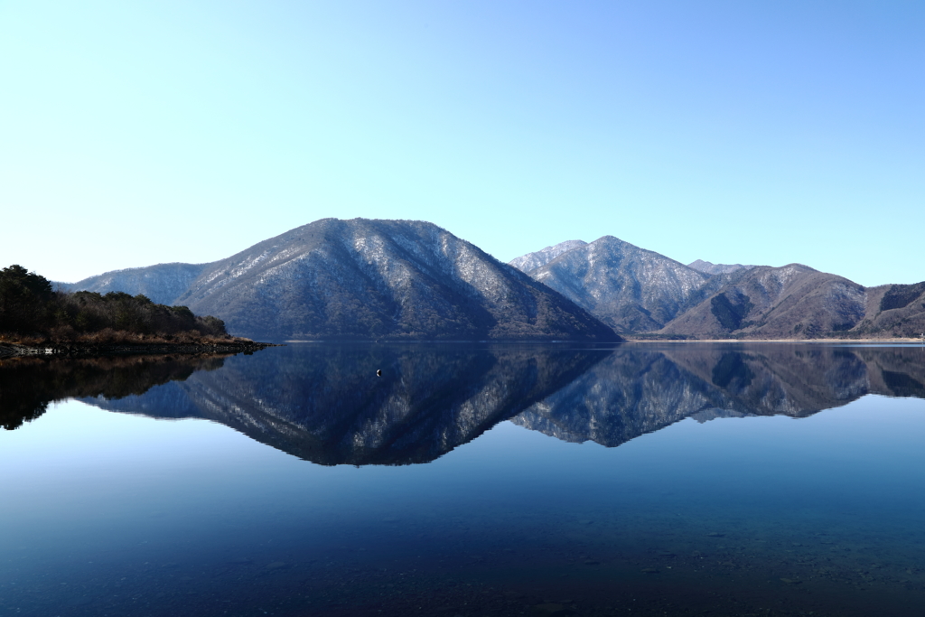 鏡面本栖湖