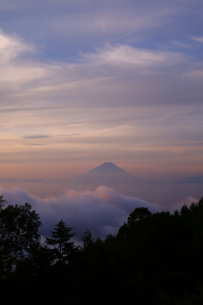 雲海と青空