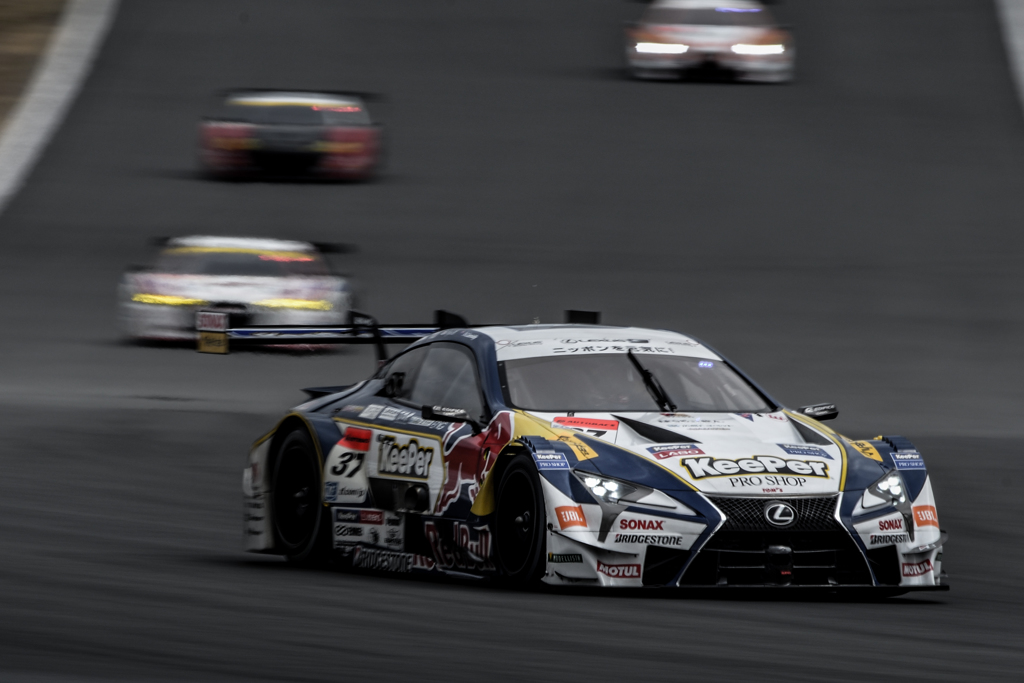 KeePer TOM'S LC500