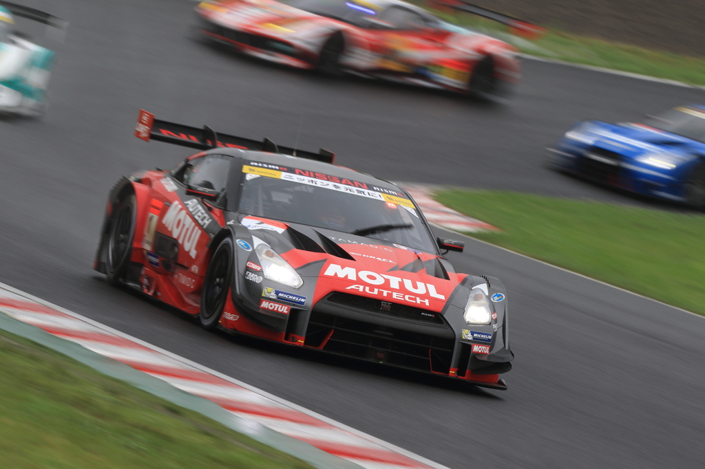 MOTUL AUTECH GT-R