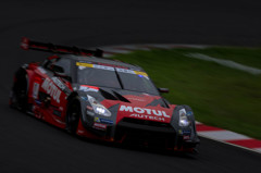 MOTUL AUTECH GT-R