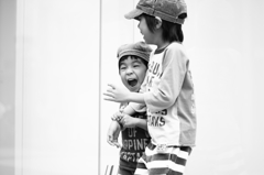 爆笑