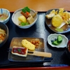 皆さん、召し上がれ。