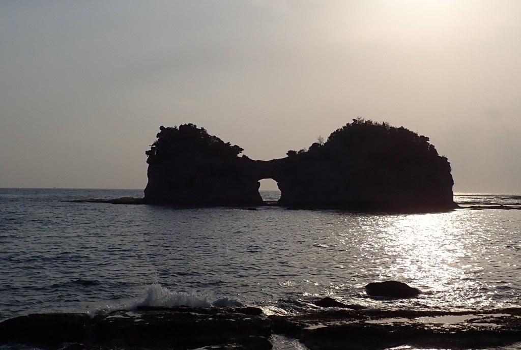 夕闇迫る