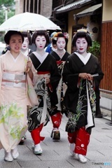お揃いでご挨拶回り