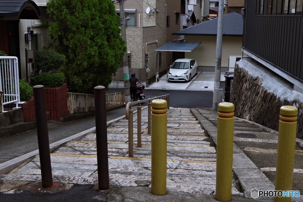 観音坂を見おろす