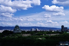 綿雲と大阪城