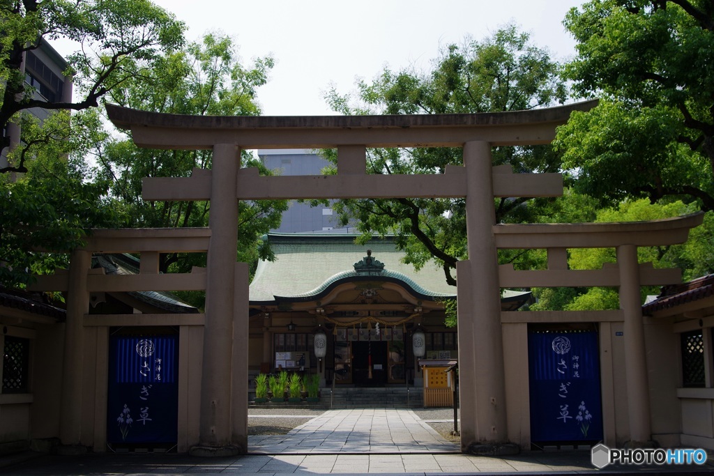 夏の坐摩神社は…